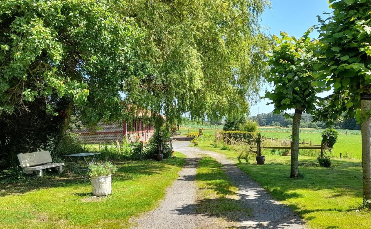 Gite Le Clos Du Mithode Hesdin-lʼAbbé Buitenkant foto